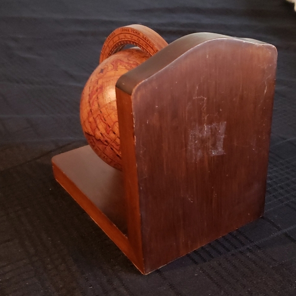 Vintage World Spinning Globe Wood Bookend. - Picture 2 of 6